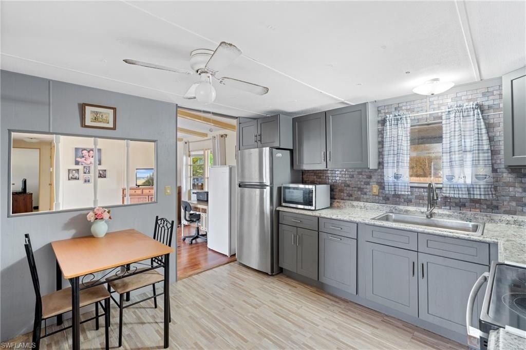 8405 Nault Rd, North Fort Myers, FL 33917 Photo