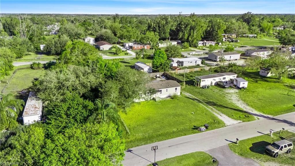 8405 Nault Rd, North Fort Myers, FL 33917 Photo