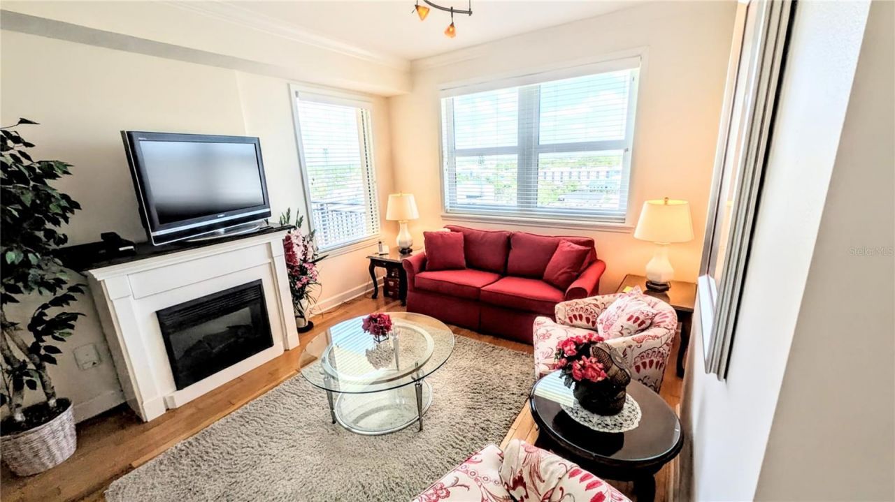 750 N Tamiami Trail, Unit 1404, Sarasota, FL 34236 Photo