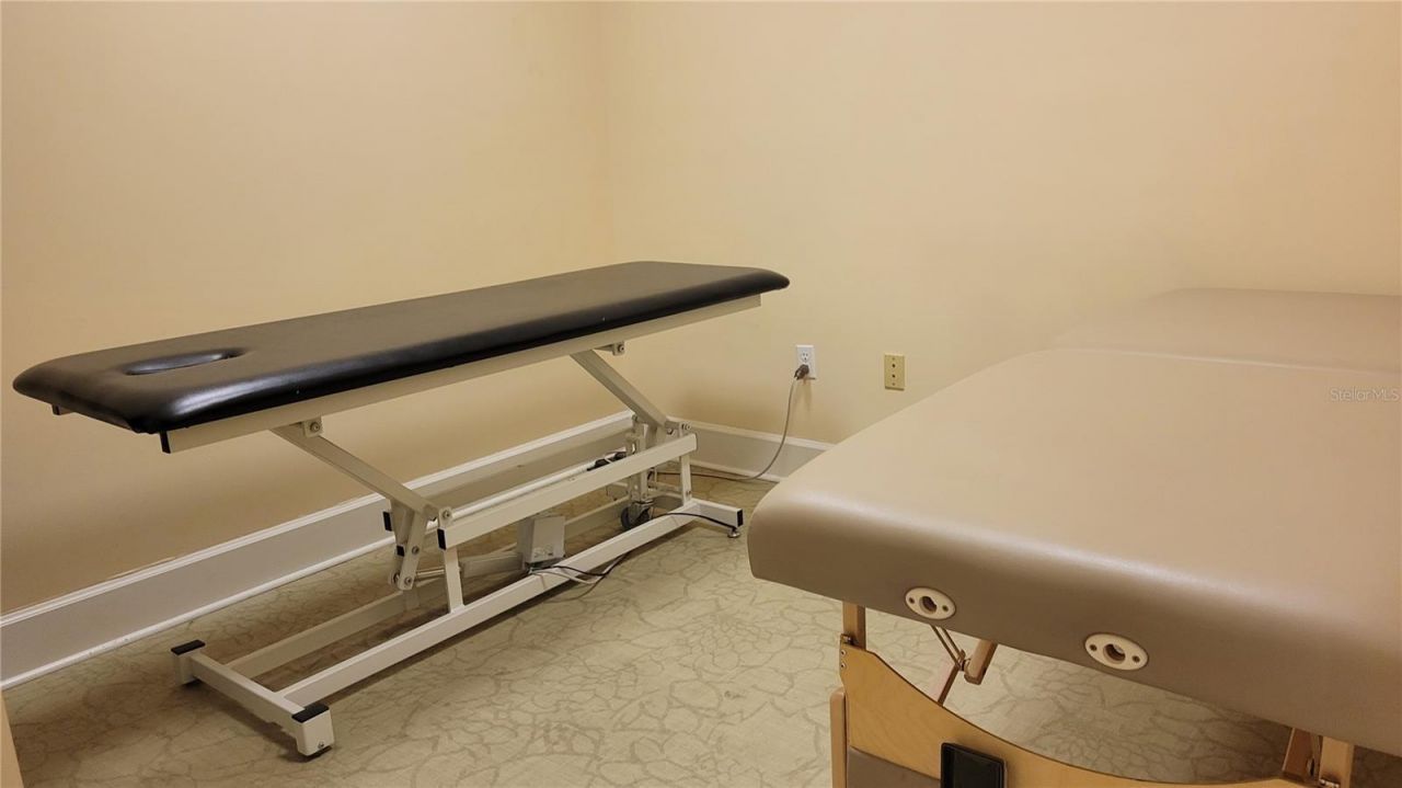 750 N Tamiami Trail, Unit 1404, Sarasota, FL 34236 Photo