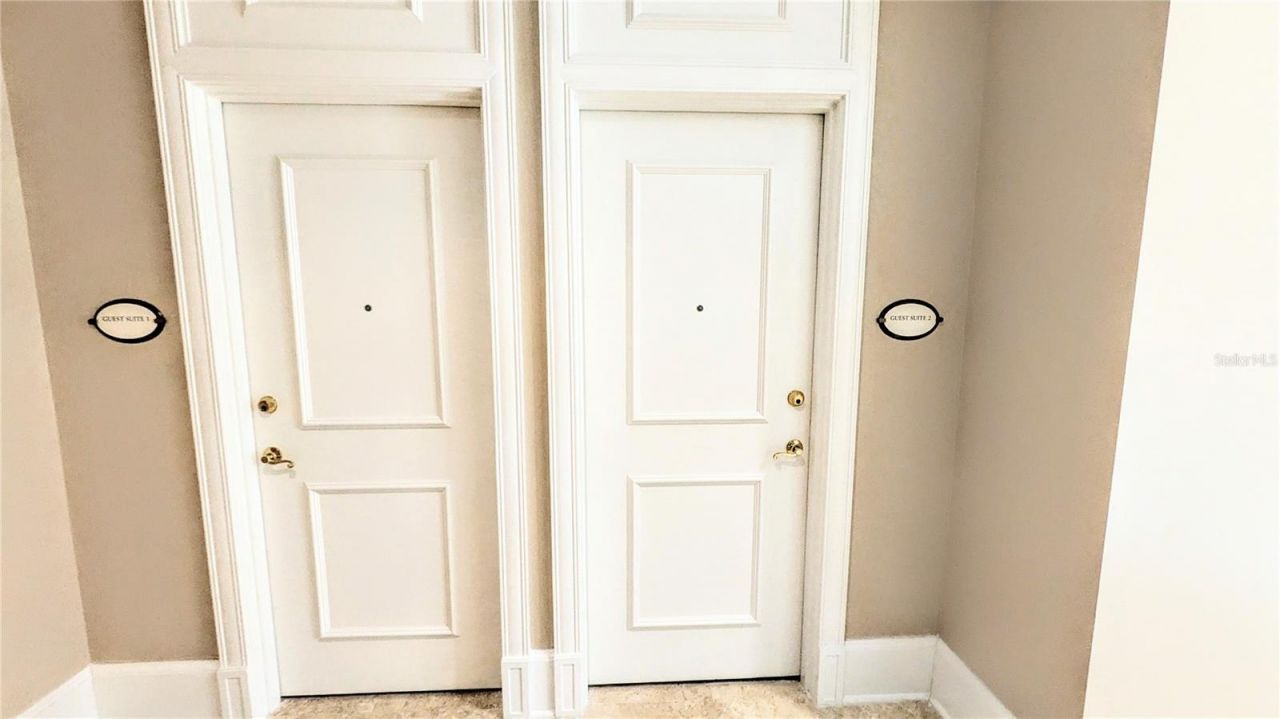 750 N Tamiami Trail, Unit 1404, Sarasota, FL 34236 Photo