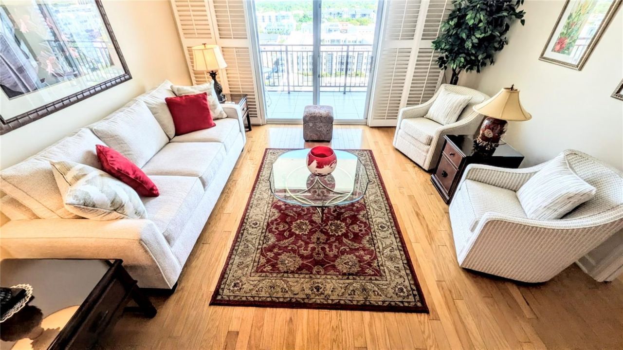 750 N Tamiami Trail, Unit 1404, Sarasota, FL 34236 Photo