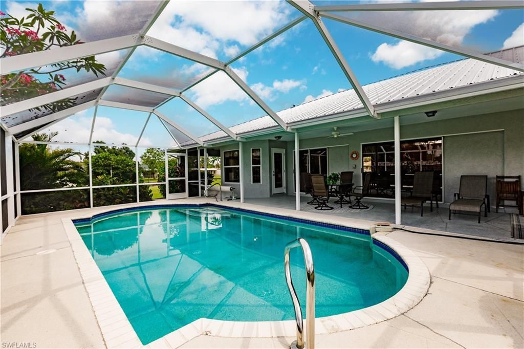 330 Bamboo Dr, North Fort Myers, FL 33917 Photo