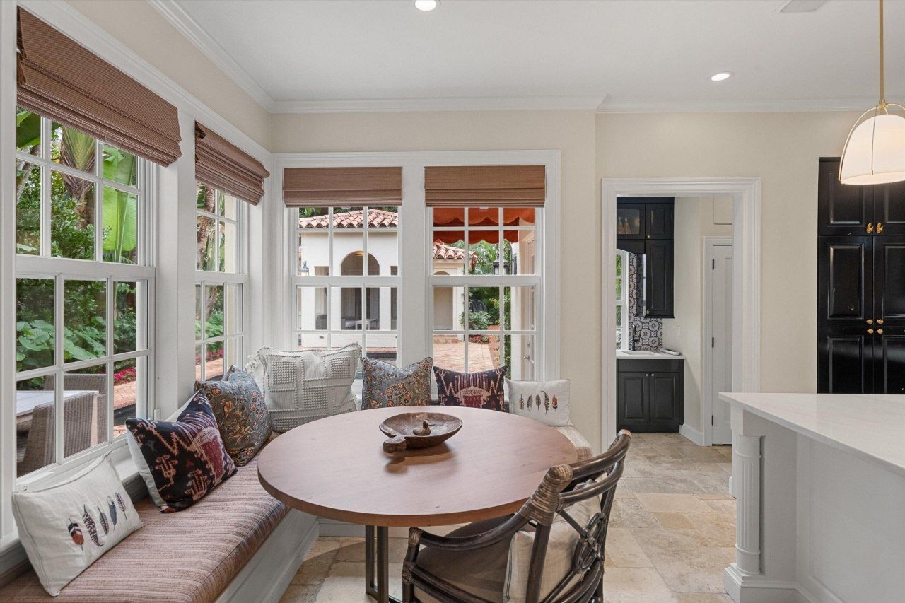 2411 Aravale Road, West Palm Beach, FL 33401 Photo