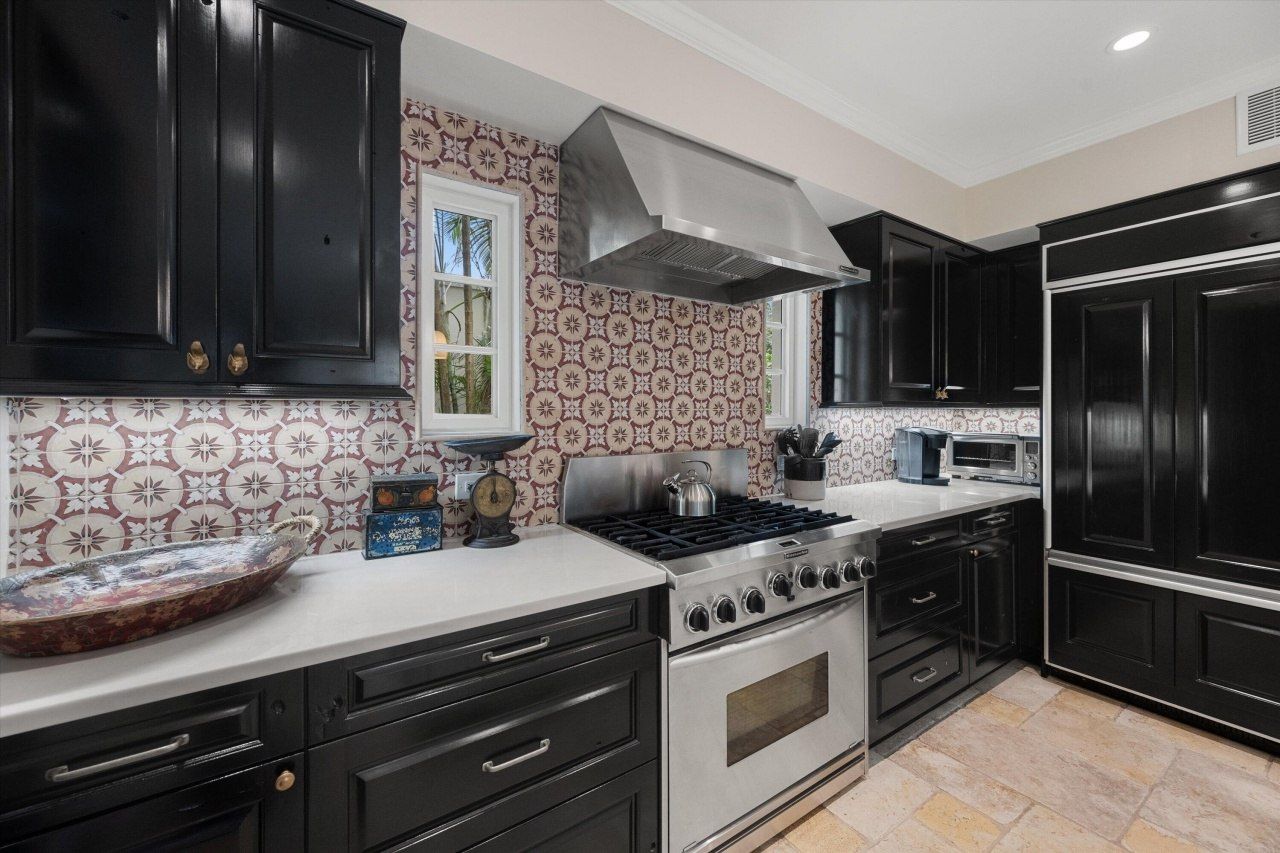 2411 Aravale Road, West Palm Beach, FL 33401 Photo