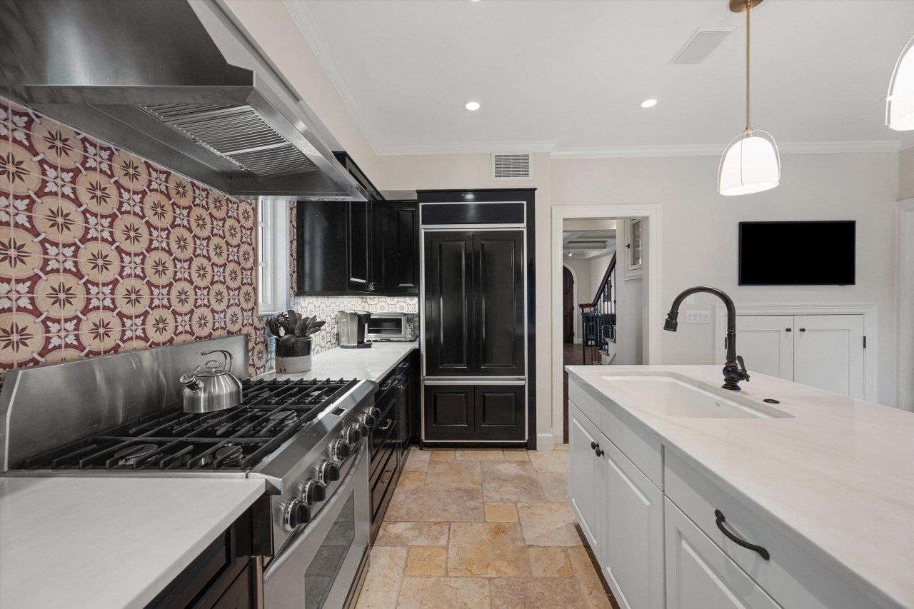 2411 Aravale Road, West Palm Beach, FL 33401 Photo