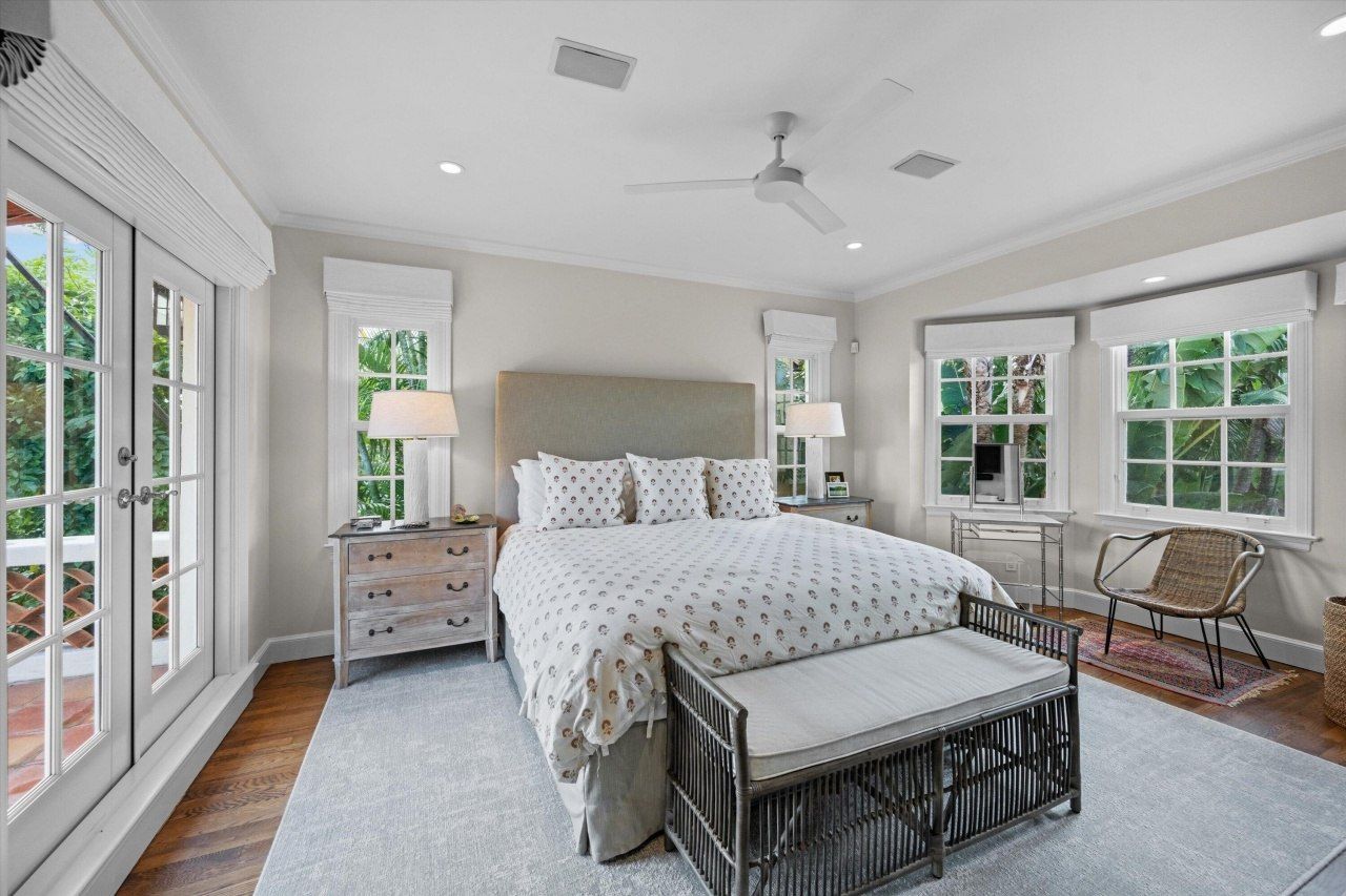 2411 Aravale Road, West Palm Beach, FL 33401 Photo