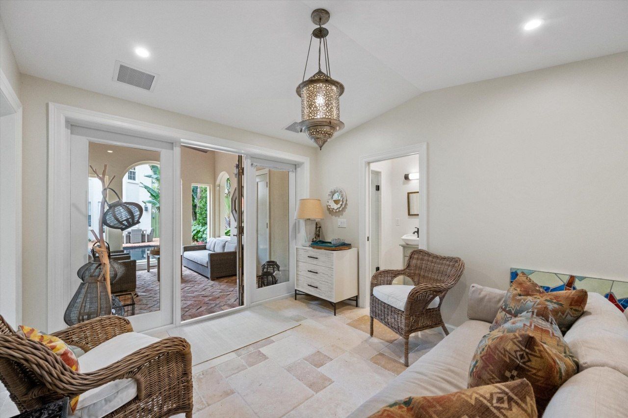 2411 Aravale Road, West Palm Beach, FL 33401 Photo