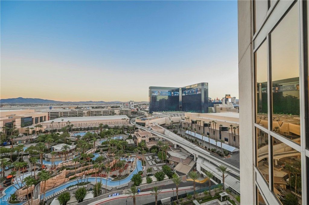 145 E Harmon Avenue, Unit 1202, Las Vegas, NV 89109 Main Photo