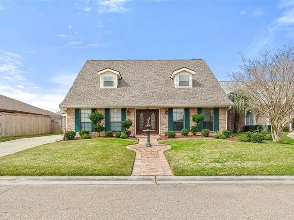 120 COLUMBIA Place, Slidell, LA 70458