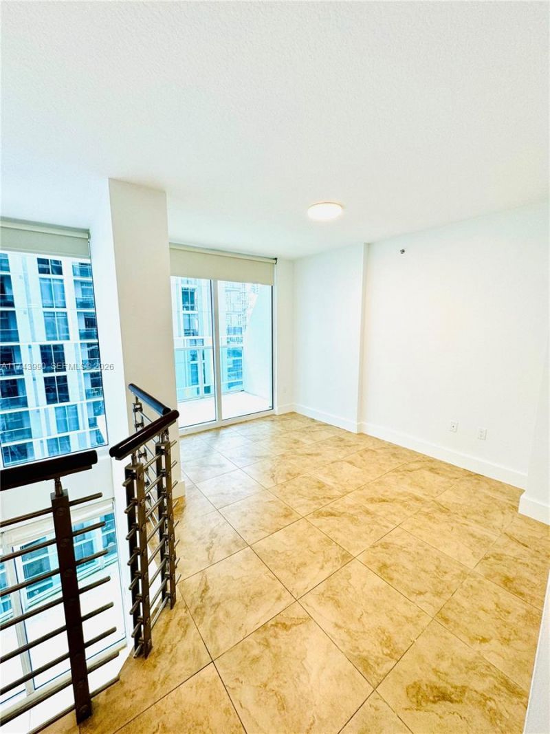 41 SE 5th St, Unit 808, Miami, FL 33131 Photo
