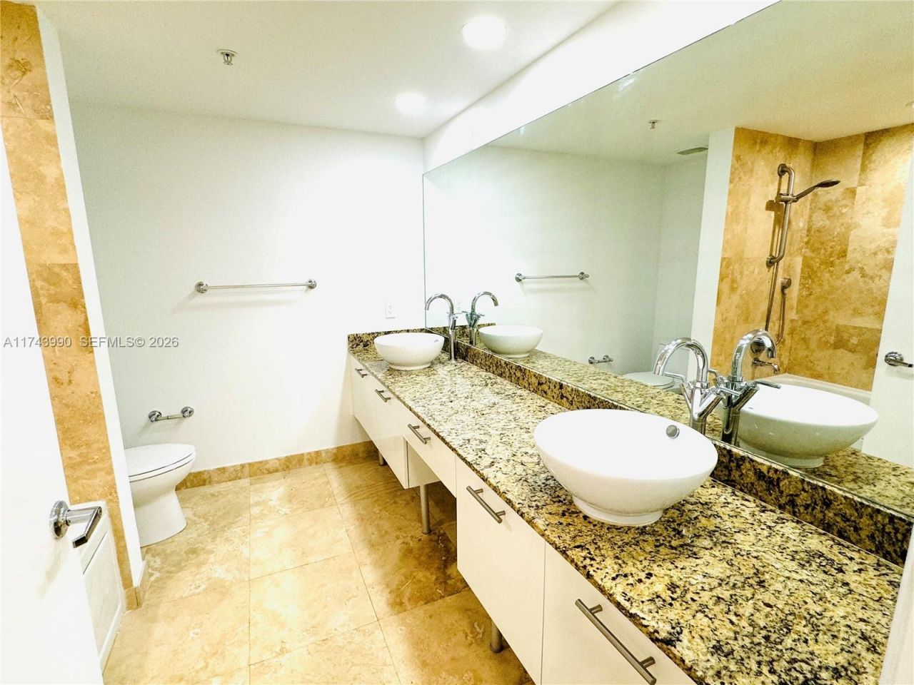 41 SE 5th St, Unit 808, Miami, FL 33131 Photo