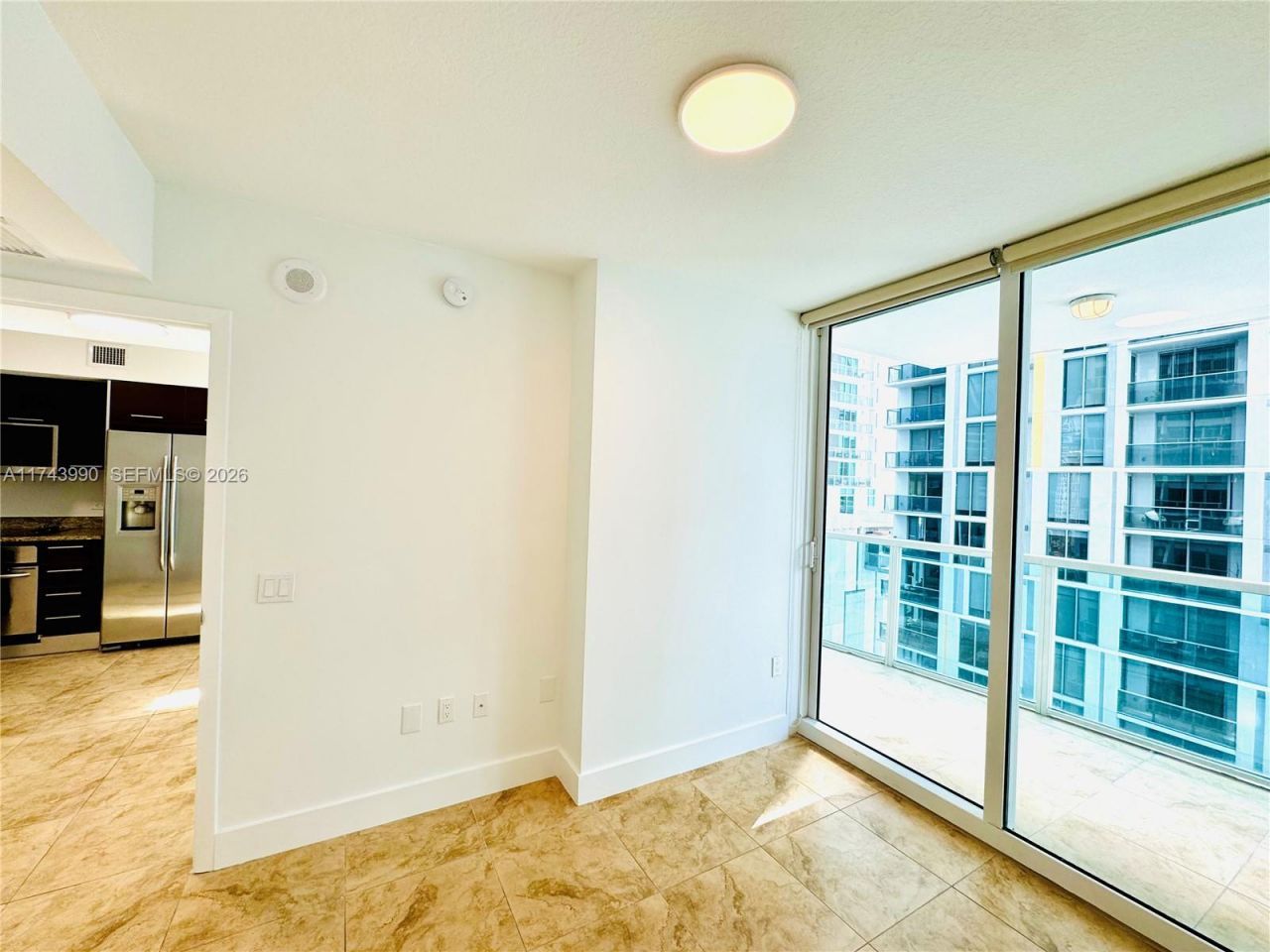 41 SE 5th St, Unit 808, Miami, FL 33131 Photo
