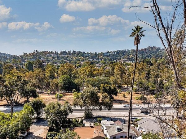 300 S Avenue 58, Highland Park, CA 90042