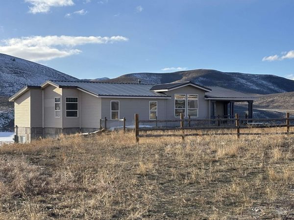 4981 N Daniels Road, Malad City, ID 83252