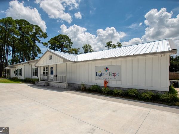 2300 Parkwood Drive, Brunswick, GA 31520