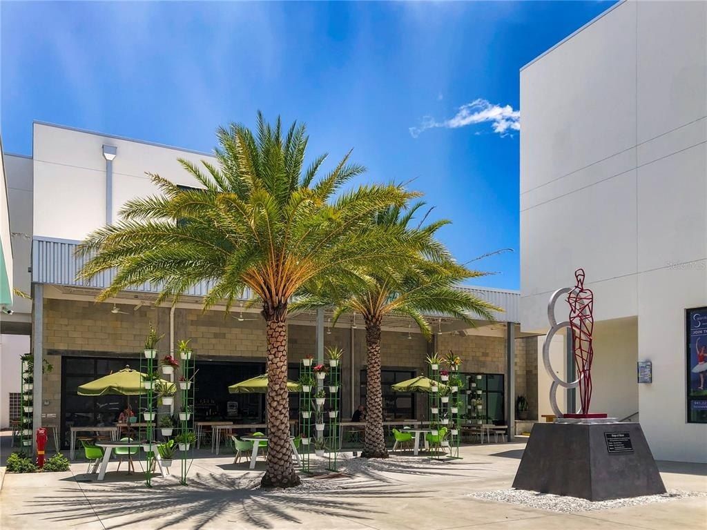 430 Kumquat Court, Unit 306, Sarasota, FL 34236 Photo