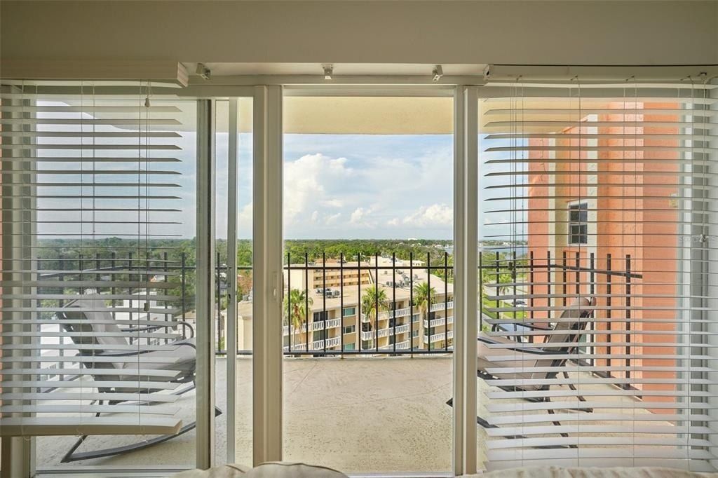 1120 N Shore Drive Ne, Unit 903, Saint Petersburg, FL 33701 Photo