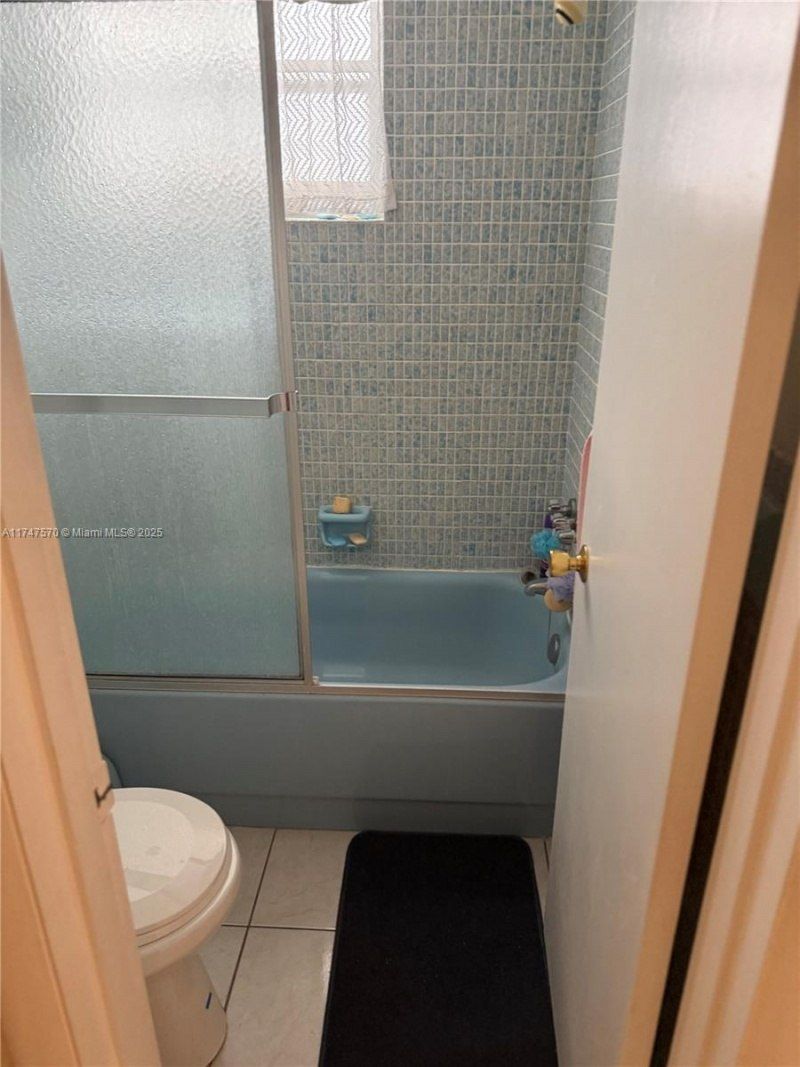 18555 NE 14th Ave, Unit 618, Miami, FL 33179 Photo