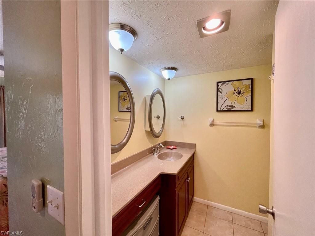 16211 Dublin Cir, Unit E201, Fort Myers, FL 33908 Photo