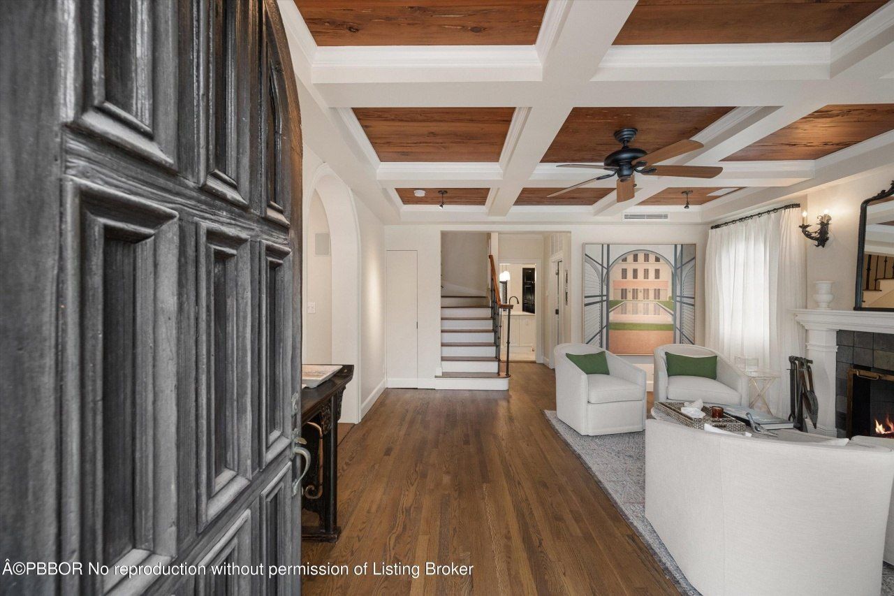 2411 Aravale Road, West Palm Beach, FL 33401 Photo