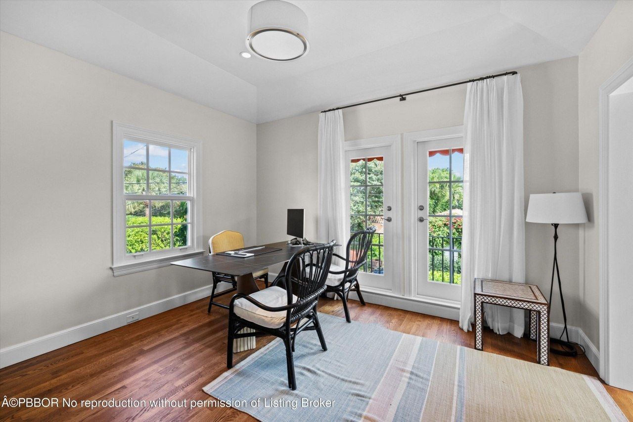 2411 Aravale Road, West Palm Beach, FL 33401 Photo