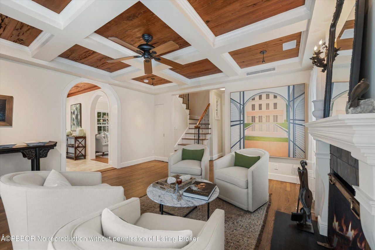 2411 Aravale Road, West Palm Beach, FL 33401 Photo