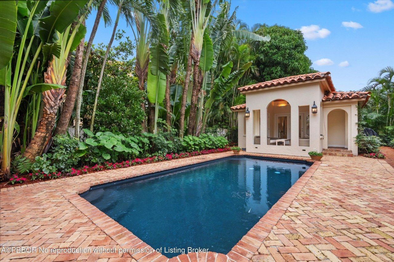2411 Aravale Road, West Palm Beach, FL 33401 Photo