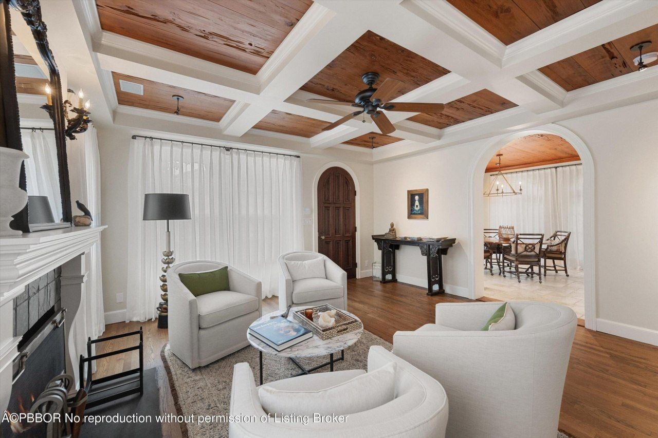 2411 Aravale Road, West Palm Beach, FL 33401 Photo