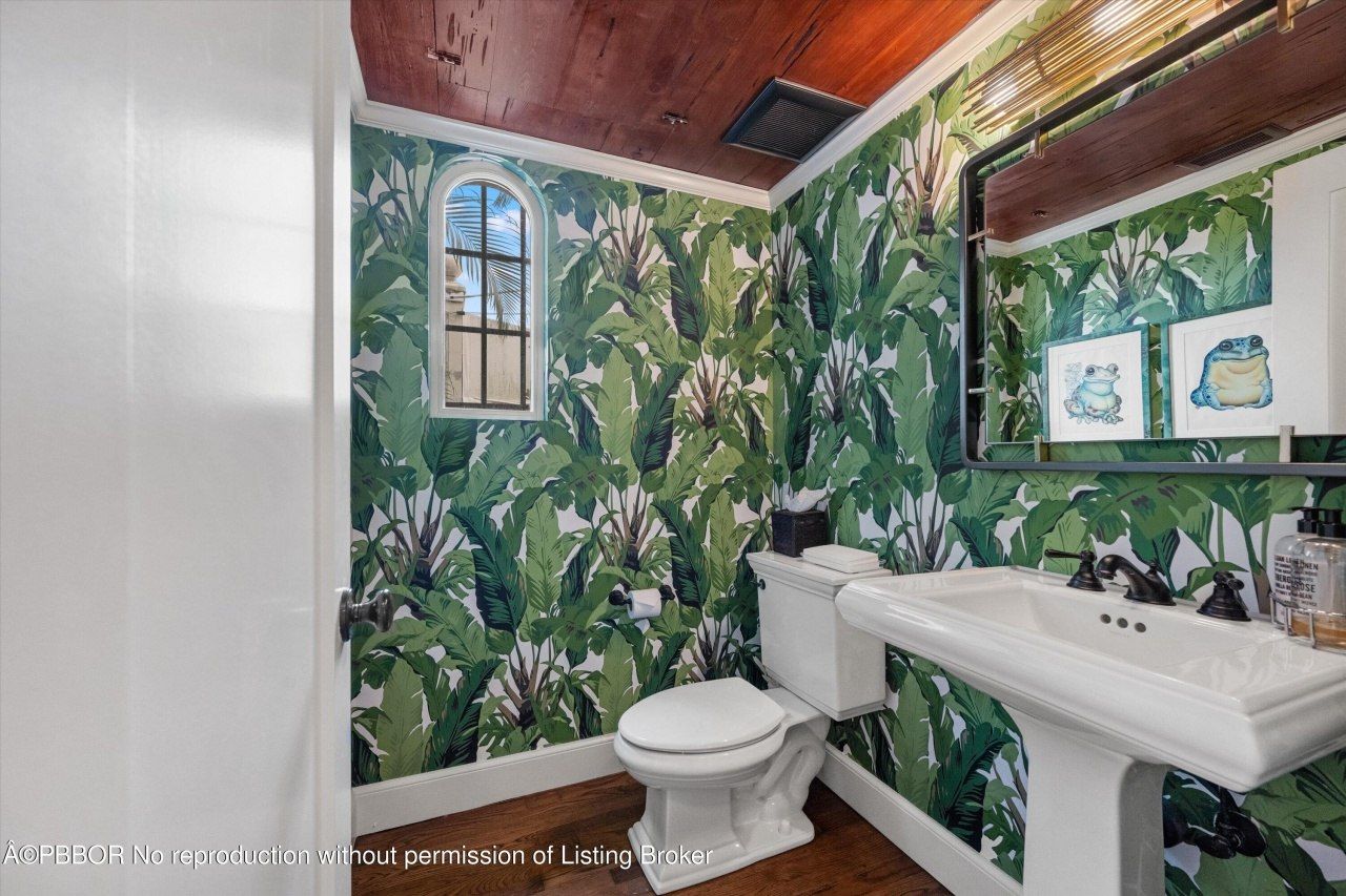 2411 Aravale Road, West Palm Beach, FL 33401 Photo