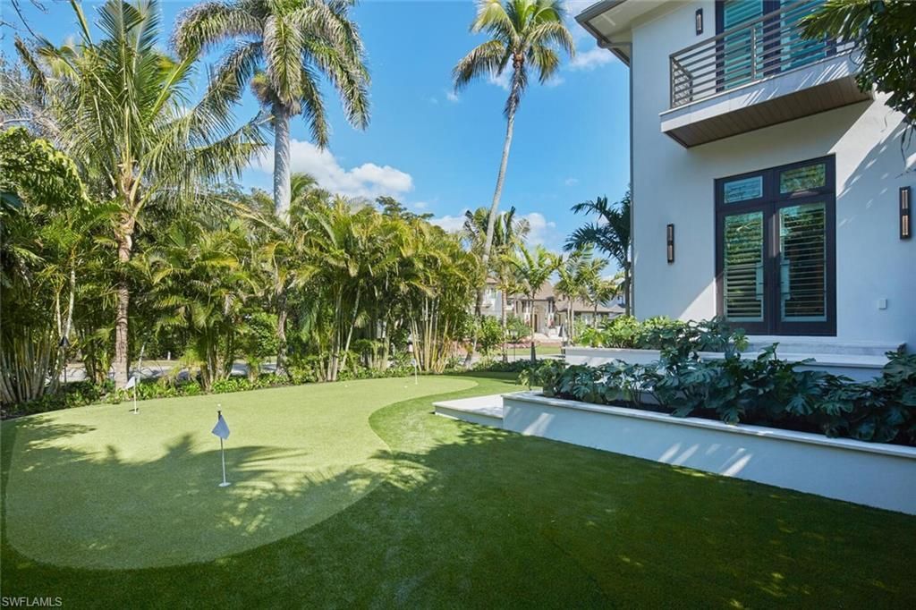 2021 Gordon Dr E, Naples, FL 34102 Photo