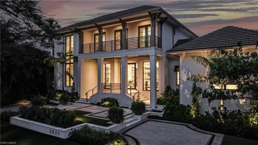 2021 Gordon Dr E, Naples, FL 34102 Photo