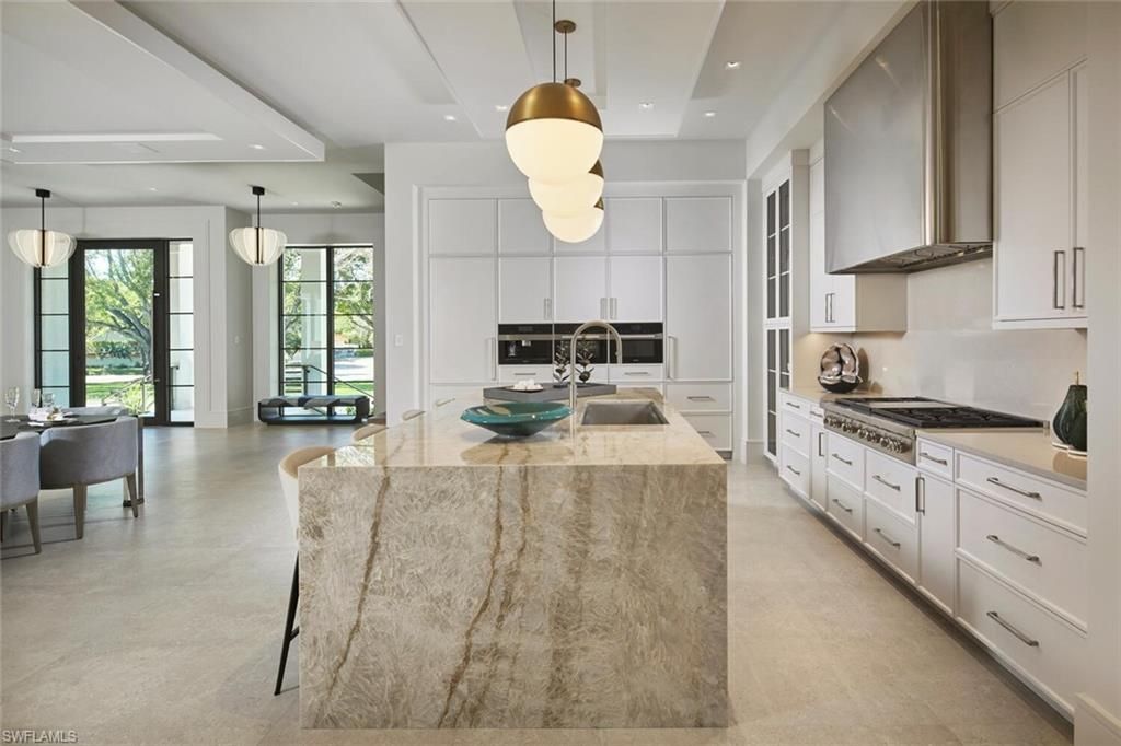 2021 Gordon Dr E, Naples, FL 34102 Photo