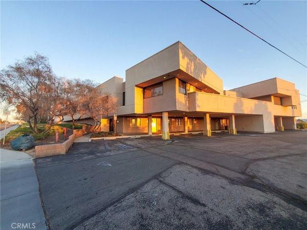 18523 Corwin Road, Unit J, Apple Valley, CA 92307