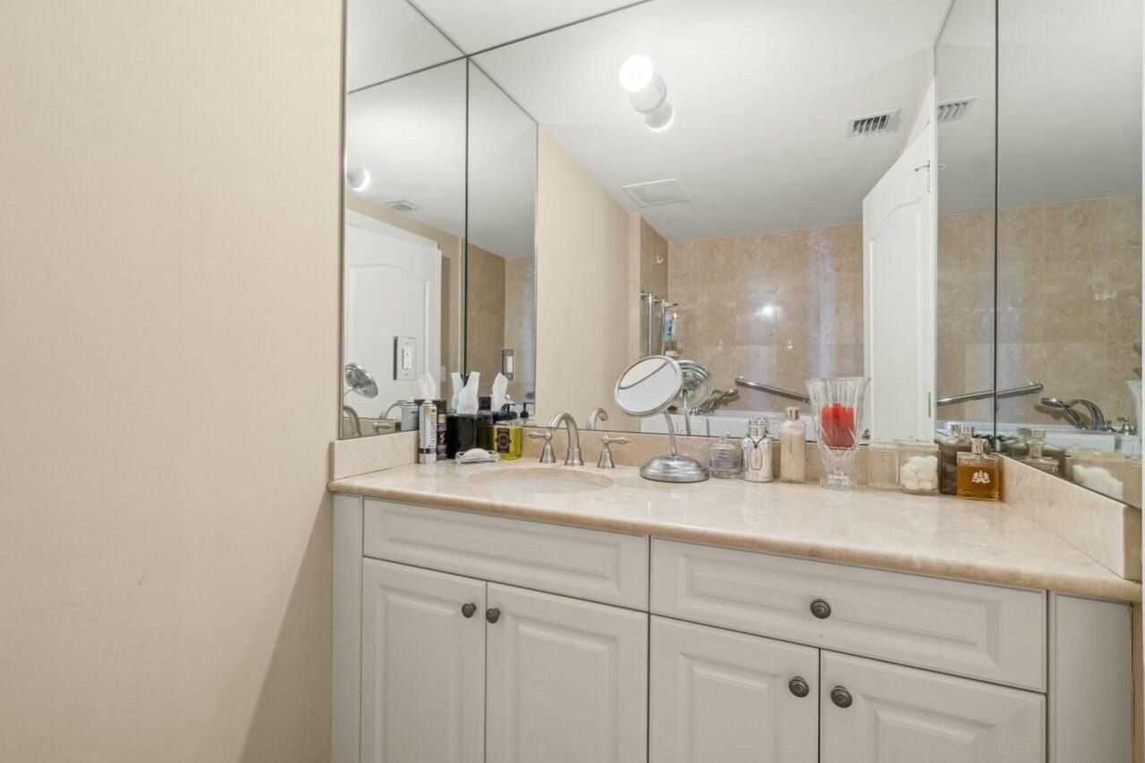 200 E Palmetto Park Road, Unit 808, Boca Raton, FL 33432 Photo