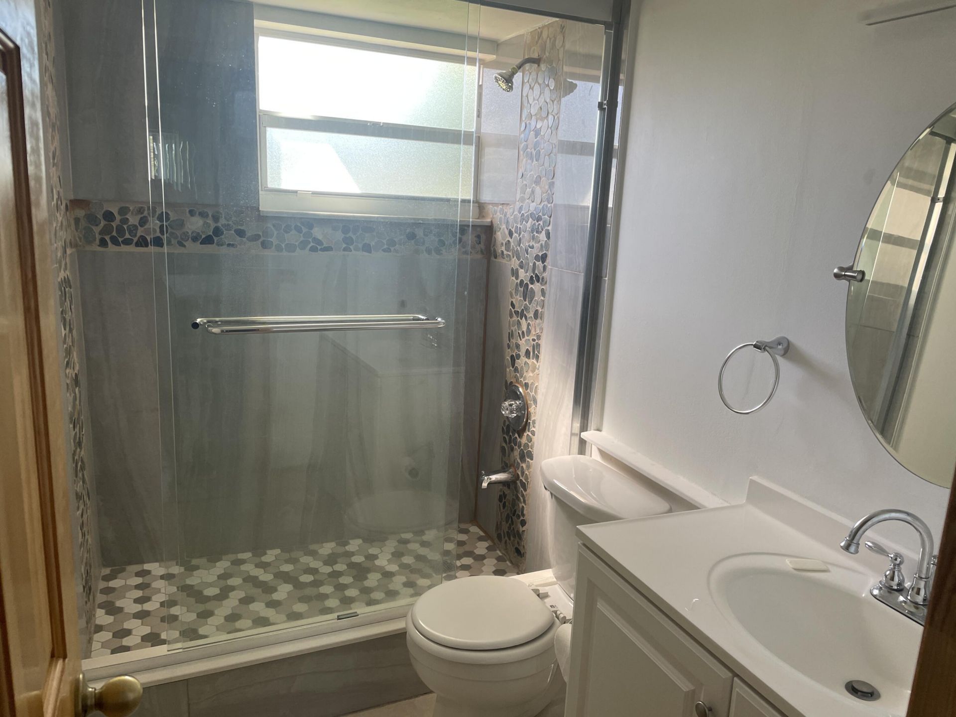 225 Bonnie Boulevard, Unit 211, Palm Springs, FL 33461 Photo