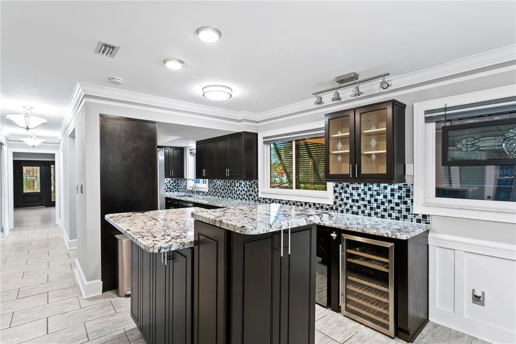 101 30th Avenue N, Saint Petersburg, FL 33704 Photo