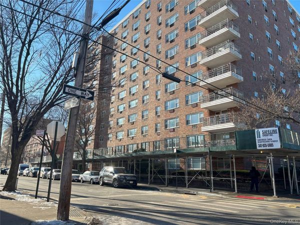 89-00 170 Street, Unit 2N, Jamaica, NY 11432