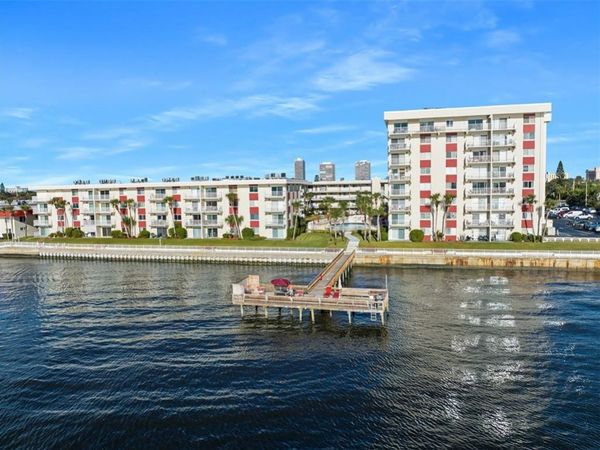 2711 N HALIFAX AVENUE, Unit 890, DAYTONA BEACH, FL 32118
