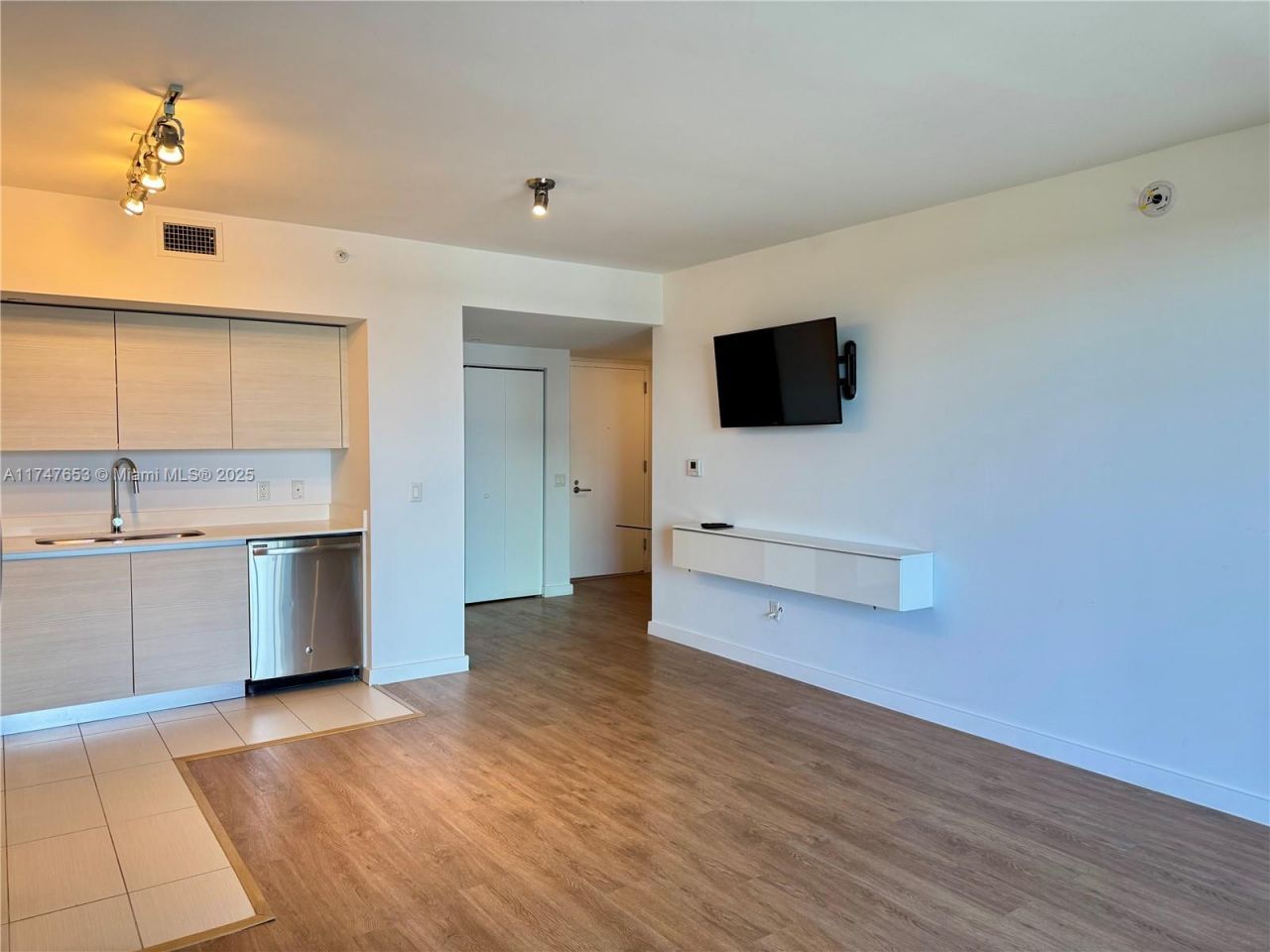 4250 Biscayne Blvd, Unit 1006, Miami, FL 33137 Photo