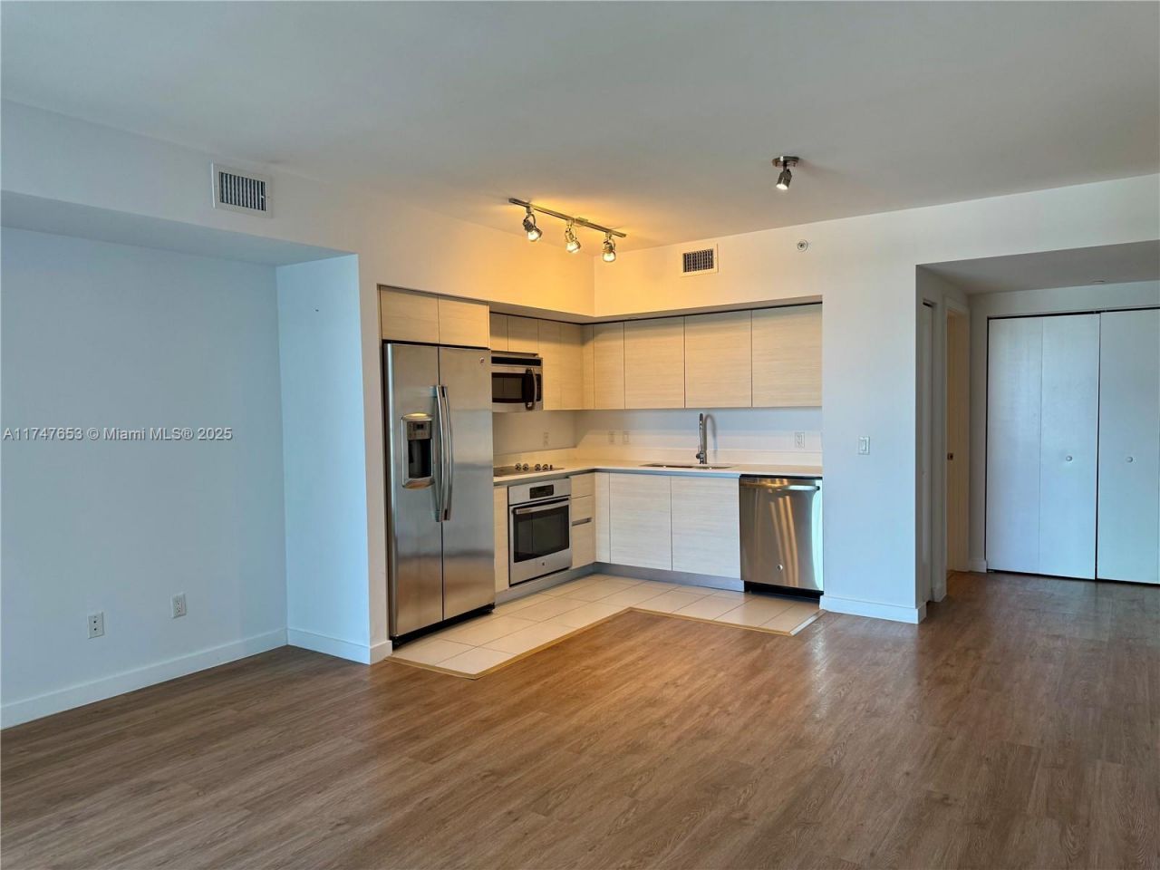 4250 Biscayne Blvd, Unit 1006, Miami, FL 33137 Photo