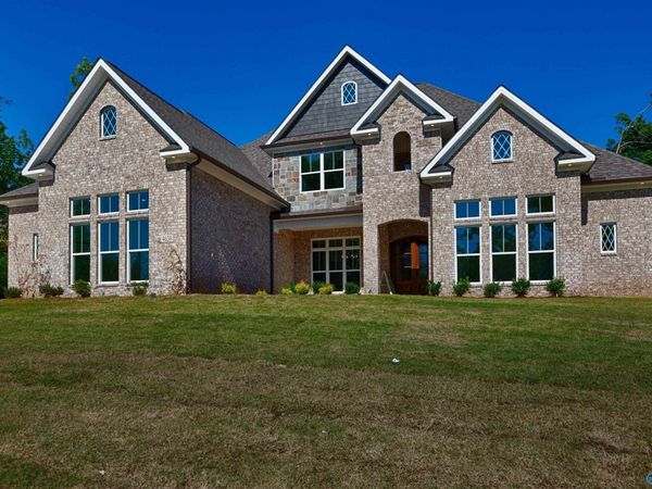 1235 Alma Lane, Athens, AL 35613