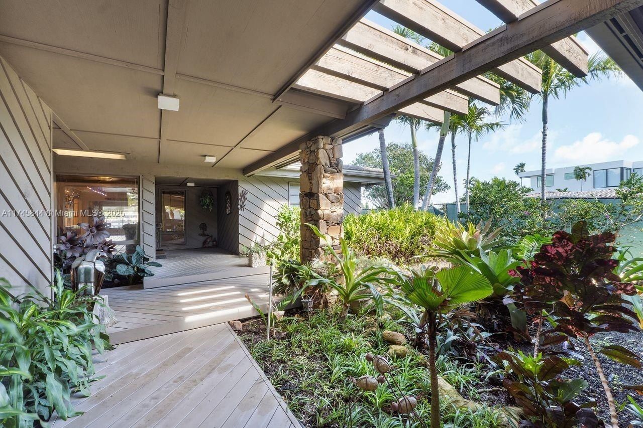 765 N Shore Dr, Miami Beach, FL 33141 Photo