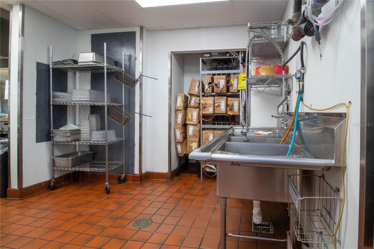 5908 S Orange Blossom Trail, Orlando, FL 32809 Photo