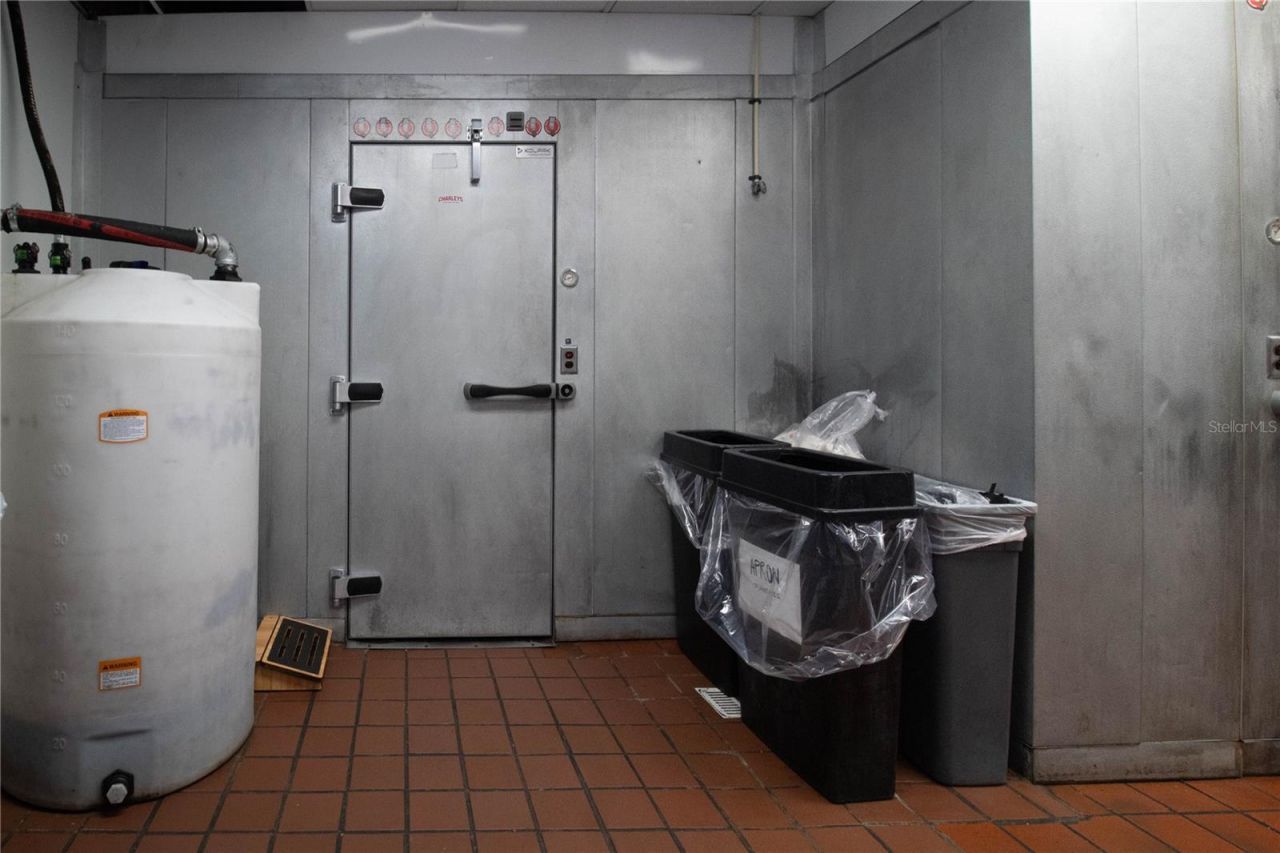 5908 S Orange Blossom Trail, Orlando, FL 32809 Photo