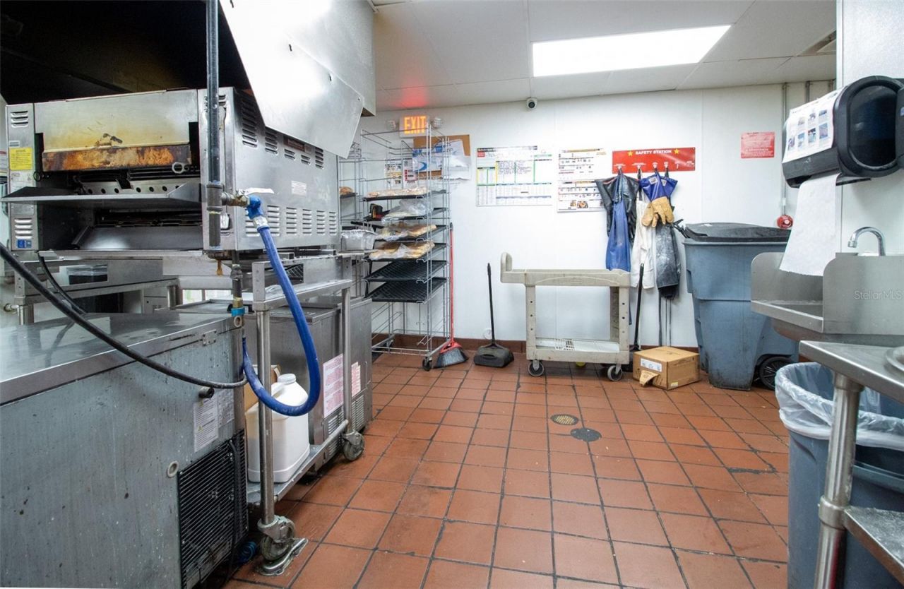 5908 S Orange Blossom Trail, Orlando, FL 32809 Photo