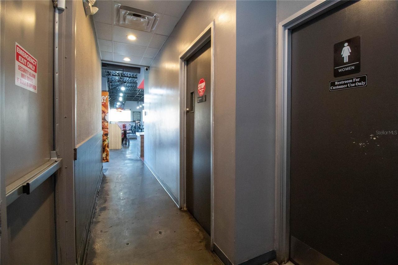 5908 S Orange Blossom Trail, Orlando, FL 32809 Photo