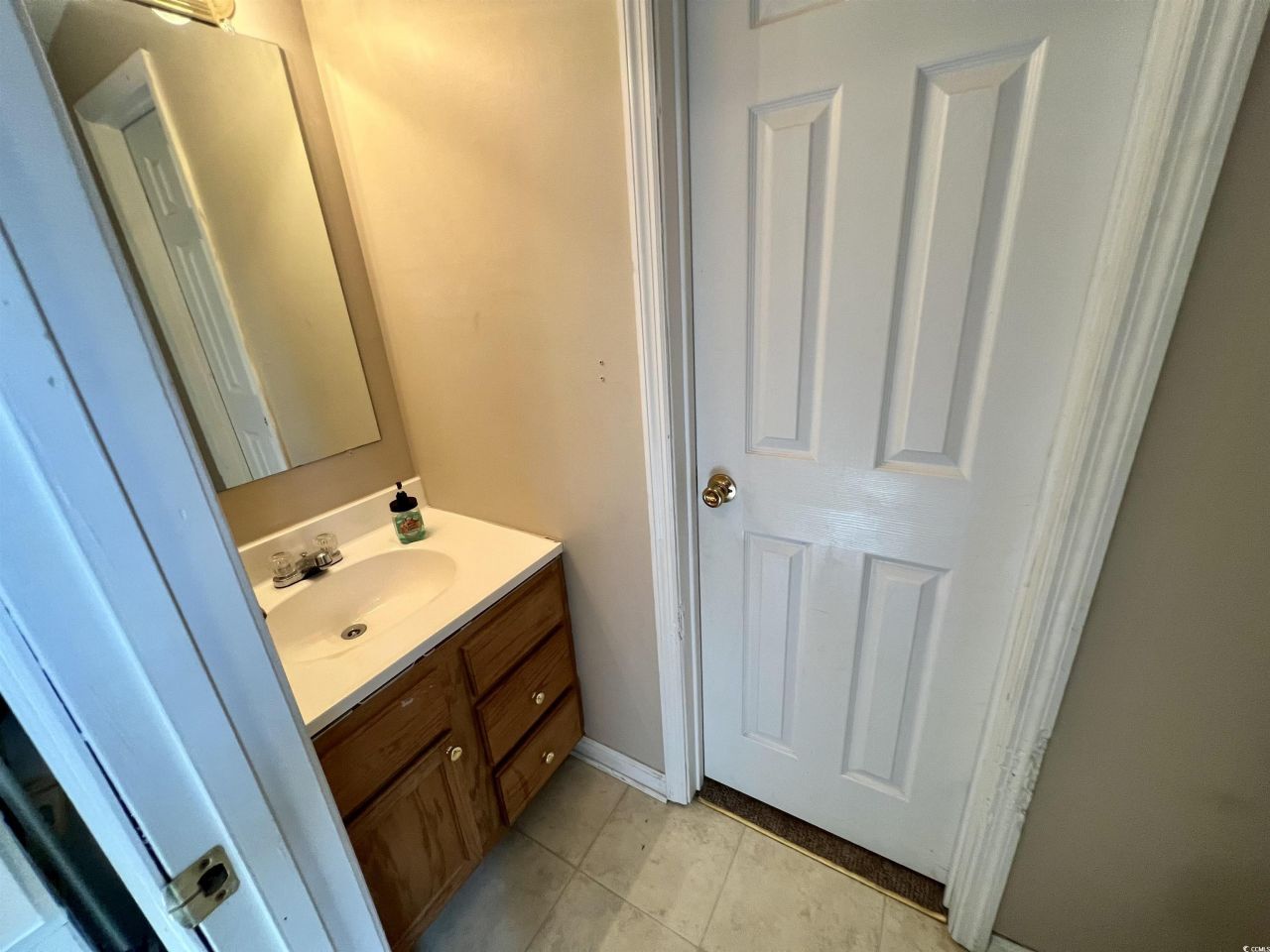 240 Amber Ln. Photo 20