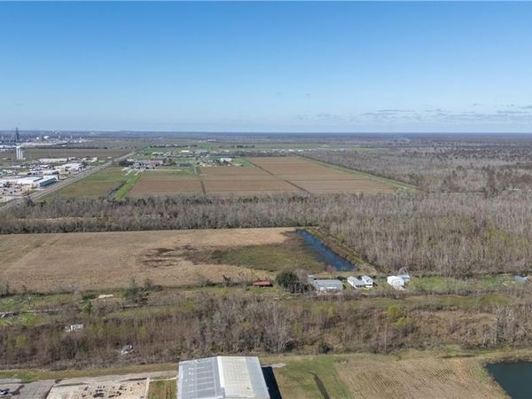 3672 W AIRLINE Highway, Reserve, LA 70084