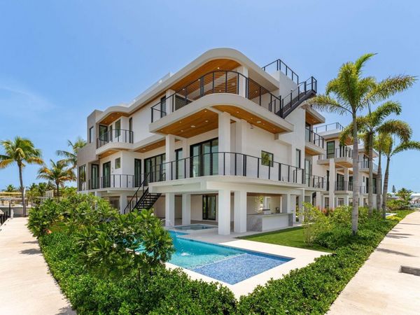 301 Buttonwood Circle, Unit B, KEY LARGO, FL 33037